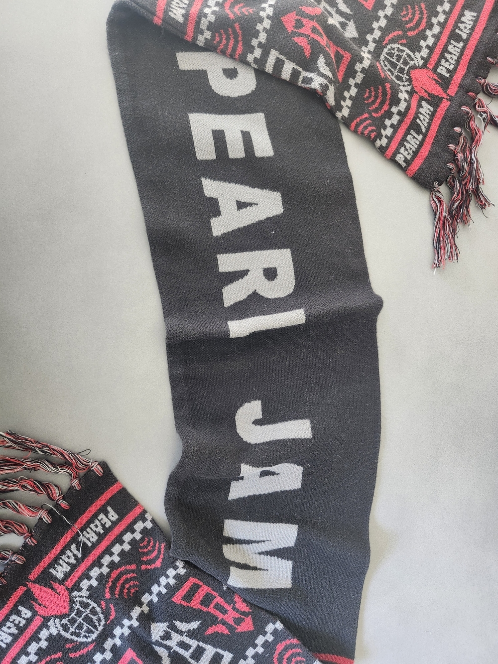 Pearl Jam Scarf Lightning Bolt Era